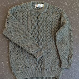 Merino Wool Aran Crafts Men's Crewneck Sweater - Dark Green